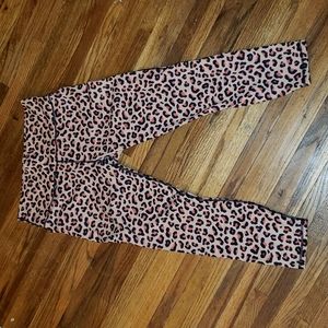 Fabletics leopard Leggings. Size large.